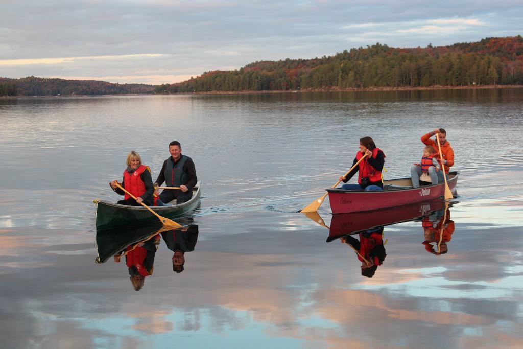 Algonquin Highlands Oakview Lodge & Marina المظهر الخارجي الصورة