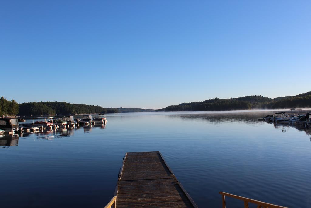 Algonquin Highlands Oakview Lodge & Marina الغرفة الصورة