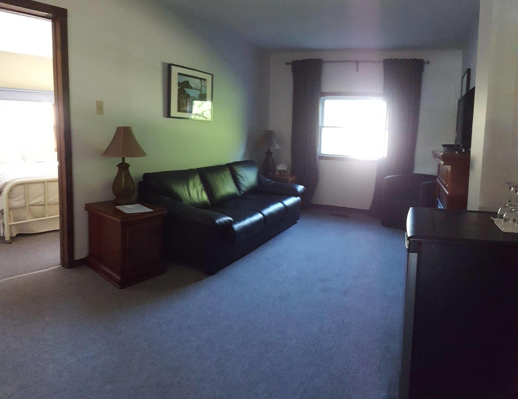 Algonquin Highlands Oakview Lodge & Marina المظهر الخارجي الصورة