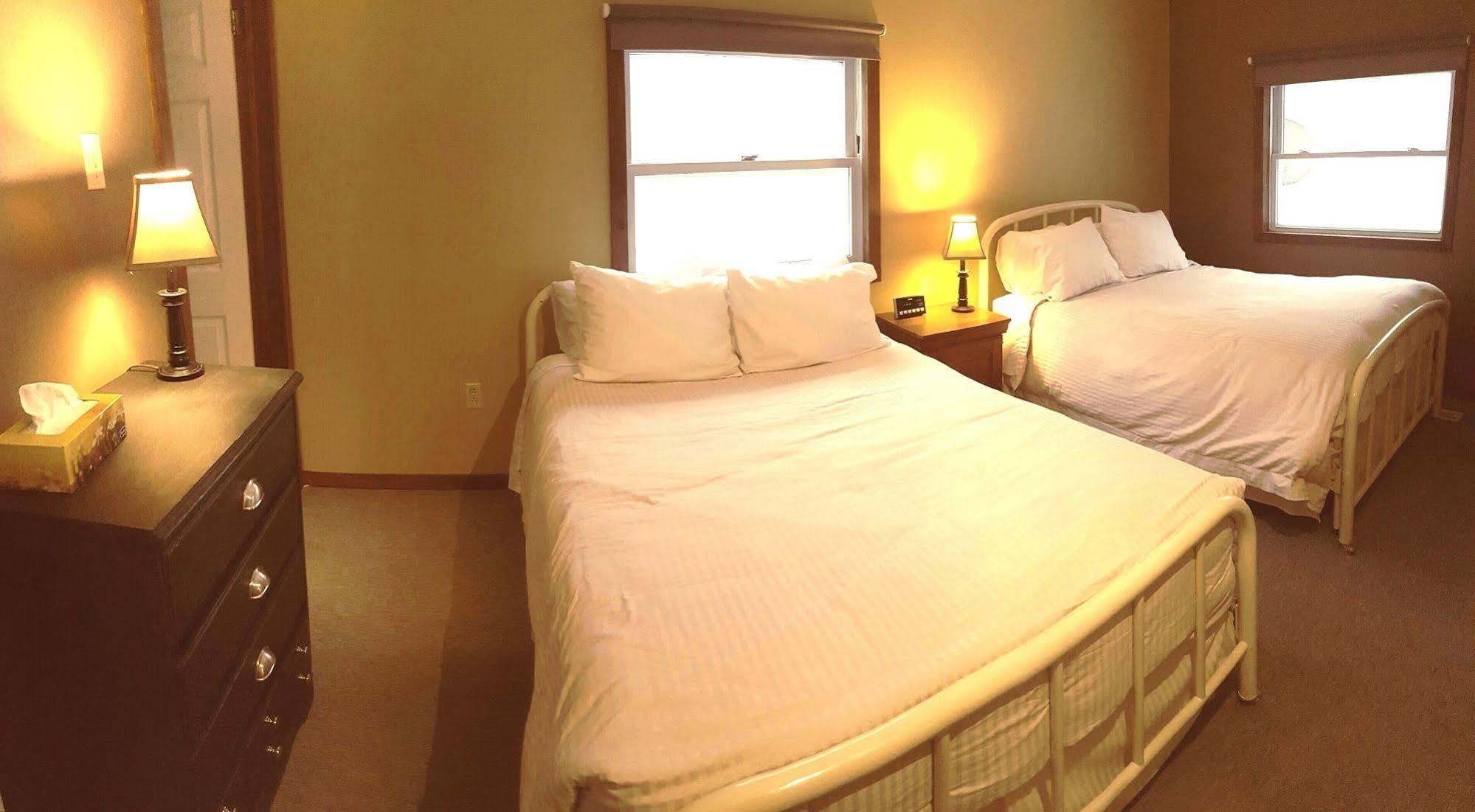 Algonquin Highlands Oakview Lodge & Marina المظهر الخارجي الصورة